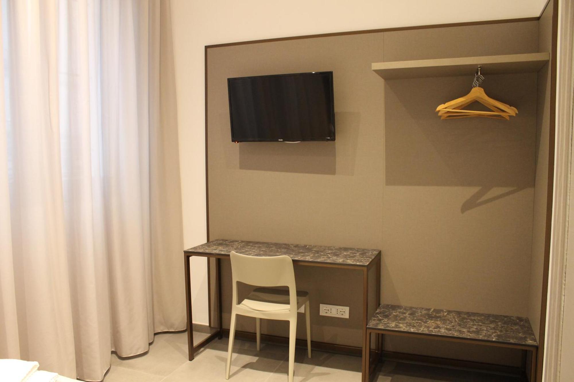 Apartment Miki - Mauro Macchi 91 ミラノ エクステリア 写真