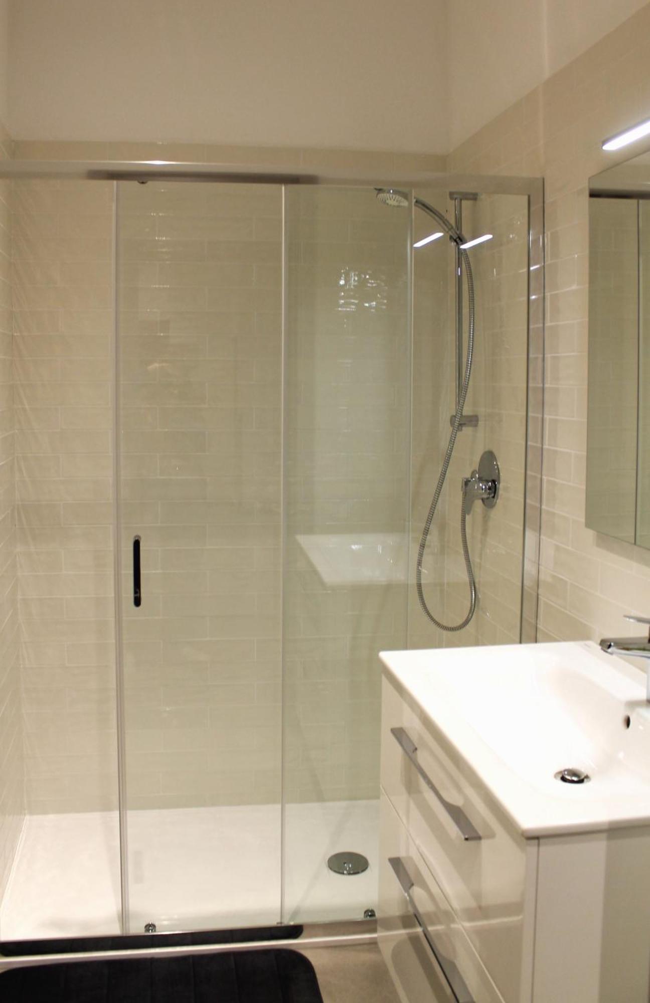 Apartment Miki - Mauro Macchi 91 ミラノ エクステリア 写真